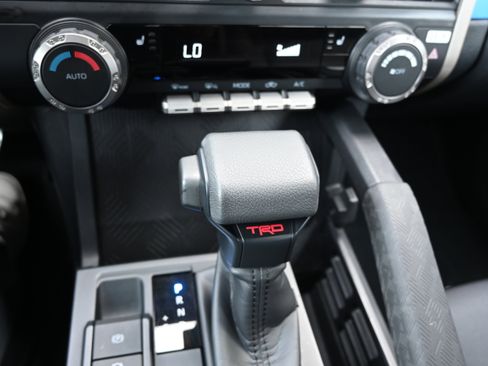 Used 2024 Toyota Tacoma TRD Sport image 47