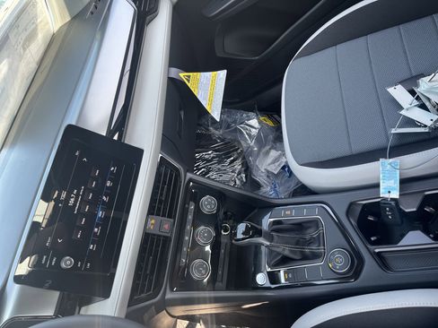 New 2025 Volkswagen Taos S image 26