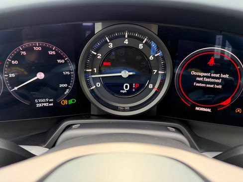 Certified 2024 Porsche 911 Carrera RWD image 18