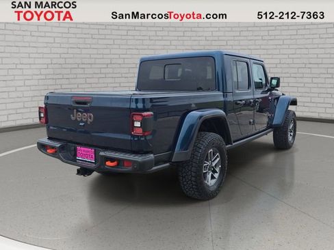 Used 2025 Jeep Gladiator Mojave AWD/4WD image 6