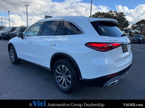 New 2026 Mercedes-Benz GLC 300 GLC 300 image 6