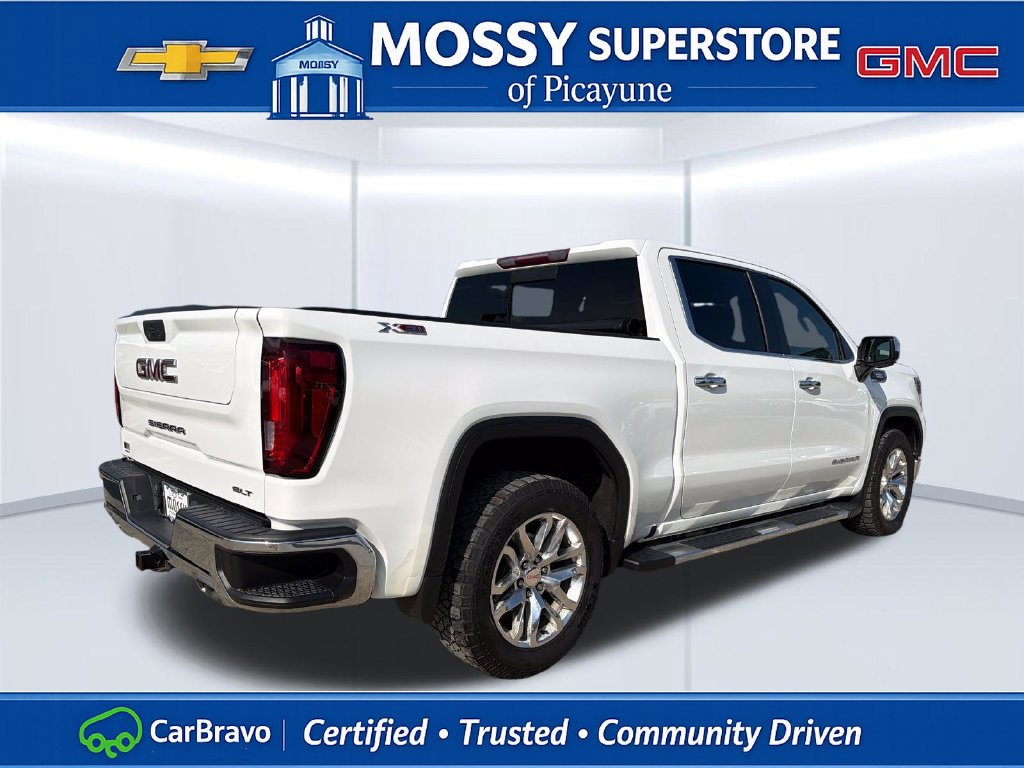 Certified 2021 GMC Sierra 1500 SLT w/ SLT Premium Package AWD/4WD image 4