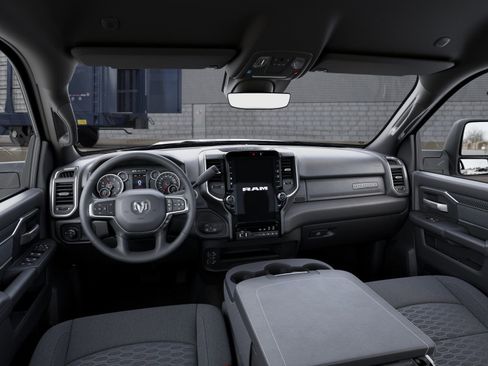 New 2026 RAM 2500 Big Horn AWD/4WD image 3