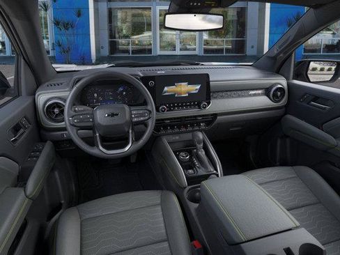 New 2026 Chevrolet Colorado ZR2 w/ Technology Package AWD/4WD image 15