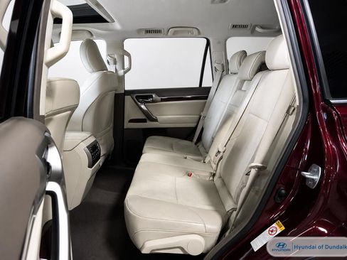 Used 2019 Lexus GX 460 Premium w/ Premium Package AWD/4WD image 16