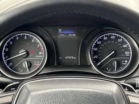 Used 2023 Toyota Camry SE FWD image 19