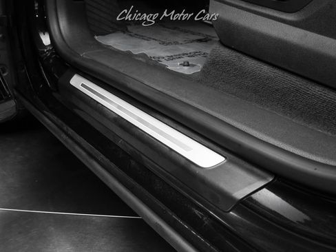 Used 2022 Audi Q8 Prestige w/ Prestige Package image 32