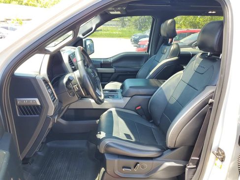 Used 2017 Ford F150 Raptor w/ Equipment Group 802A Luxury AWD/4WD image 8
