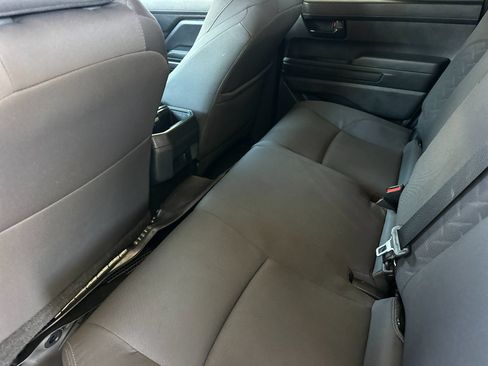 Used 2025 Toyota Tacoma SR5 AWD/4WD image 11