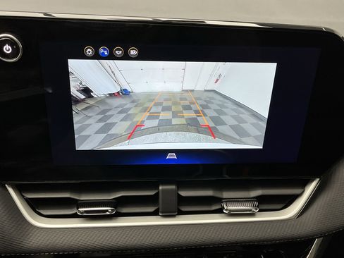 Certified 2025 Chevrolet Equinox LT image 5