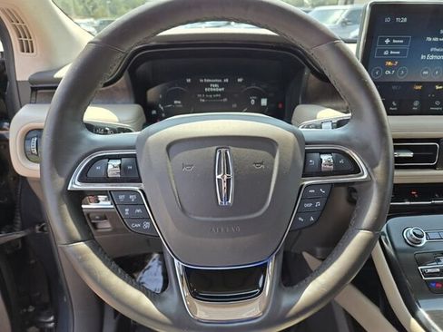 Used 2022 Lincoln Nautilus Reserve w/ Equipment Group 201A FWD image 32
