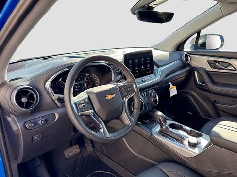 New 2026 Chevrolet Blazer LT image 9
