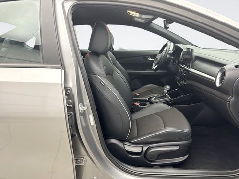 Used 2023 Kia Forte GT-Line FWD image 17
