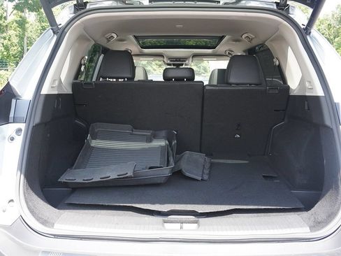 Used 2023 Nissan Rogue Platinum w/ Platinum Premium Package AWD/4WD image 22
