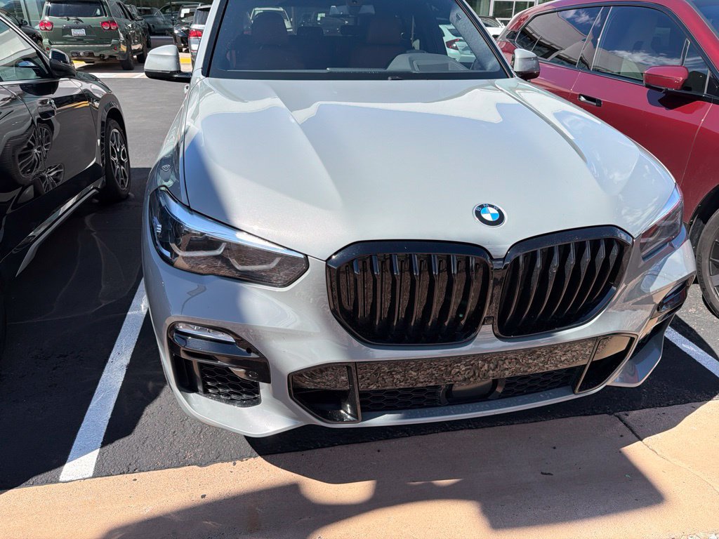 Used 2021 BMW X5 xDrive40i w/ M Sport Package AWD/4WD image 4