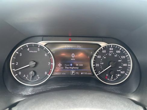 Used 2025 Nissan Sentra SV FWD image 26