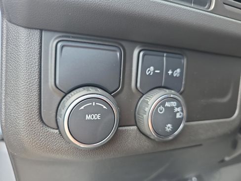 Used 2023 Chevrolet Tahoe RST RWD image 25