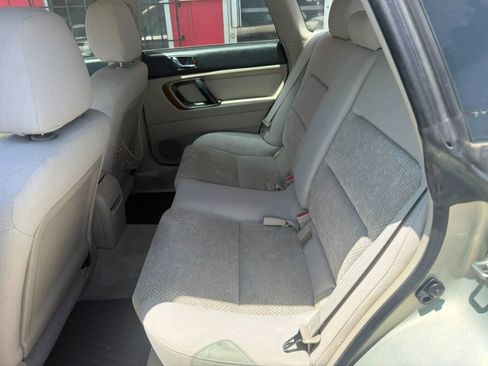 Used 2005 Subaru Outback 2.5i AWD/4WD image 10