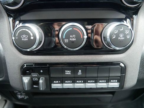 New 2026 RAM 3500 Tradesman w/ Chrome Appearance Group A AWD/4WD image 8