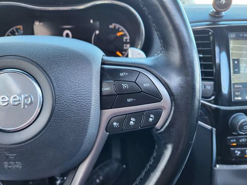 Used 2020 Jeep Grand Cherokee Limited X RWD image 21