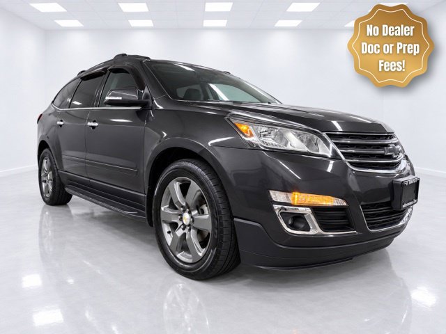 Used 2017 Chevrolet Traverse LT AWD/4WD image 3