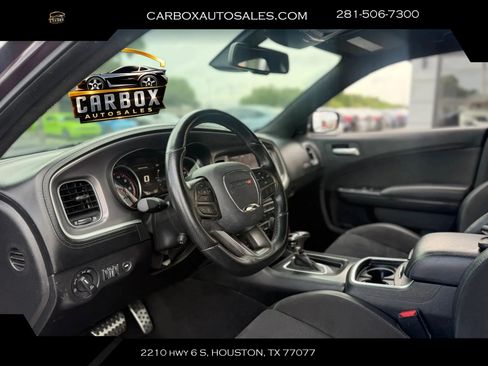 Used 2021 Dodge Charger Scat Pack w/ Dynamics Package RWD image 17