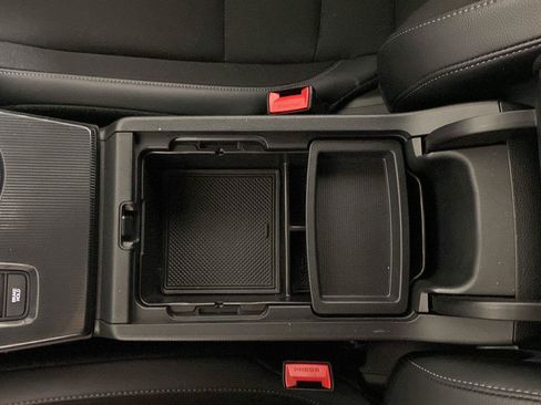 Used 2022 Honda Civic Sport image 9