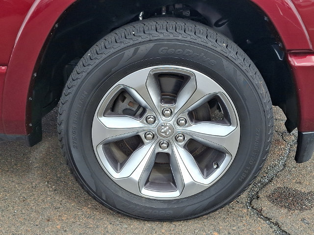 Used 2022 RAM 1500 Limited w/ Body Color Bumper Group AWD/4WD image 8