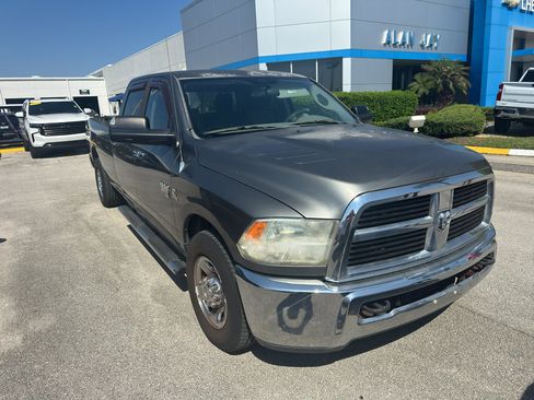Used 2012 RAM 2500 SLT w/ Cold Weather Group image 3