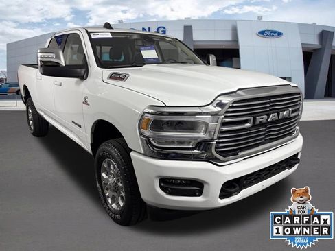 Used 2024 RAM 2500 Laramie AWD/4WD image 1