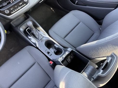 Certified 2023 Toyota Corolla LE image 17