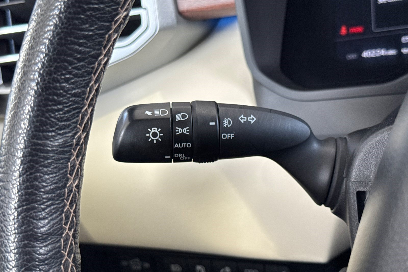 Used 2024 Toyota Tundra 1794 Edition AWD/4WD image 31