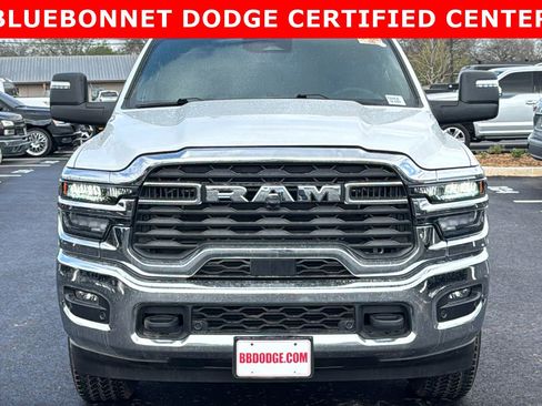 Used 2025 RAM 2500 Big Horn AWD/4WD image 2