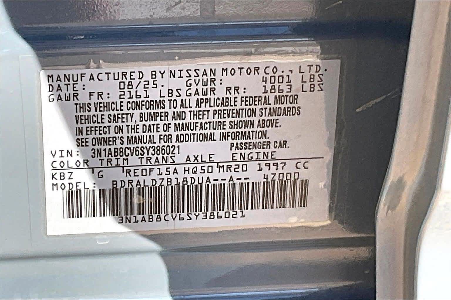 Used 2025 Nissan Sentra SV FWD image 18