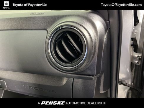 Certified 2023 Toyota Tacoma TRD Sport image 18