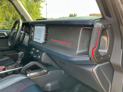 Used 2024 Ford Bronco Raptor w/ Interior Carbon Fiber Pack 6 AWD/4WD image 32