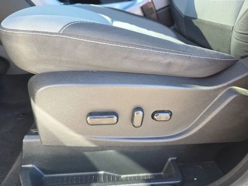 Used 2016 Ford Escape SE image 14