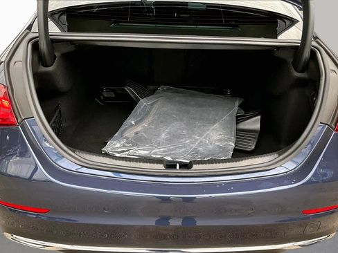 Certified 2025 Mercedes-Benz C 300 4MATIC Sedan image 37