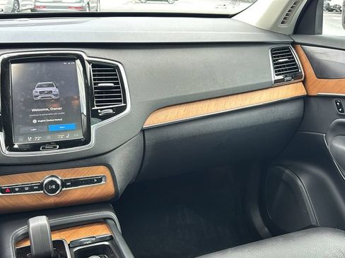 Certified 2024 Volvo XC90 T8 Plus w/ Protection Package Premier AWD/4WD image 8