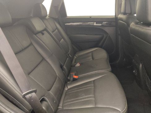 Used 2015 Kia Sorento EX image 19