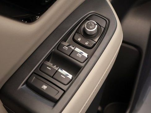 New 2025 Subaru Forester Limited image 11