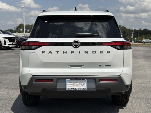 Used 2026 Nissan Pathfinder SL AWD/4WD image 26