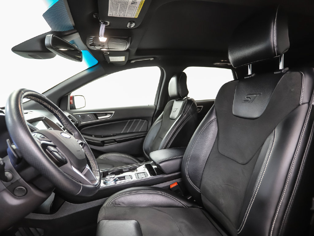 Used 2019 Ford Edge ST w/ Equipment Group 401A AWD/4WD image 11