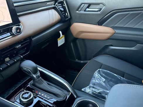 New 2026 GMC Canyon AT4 image 22