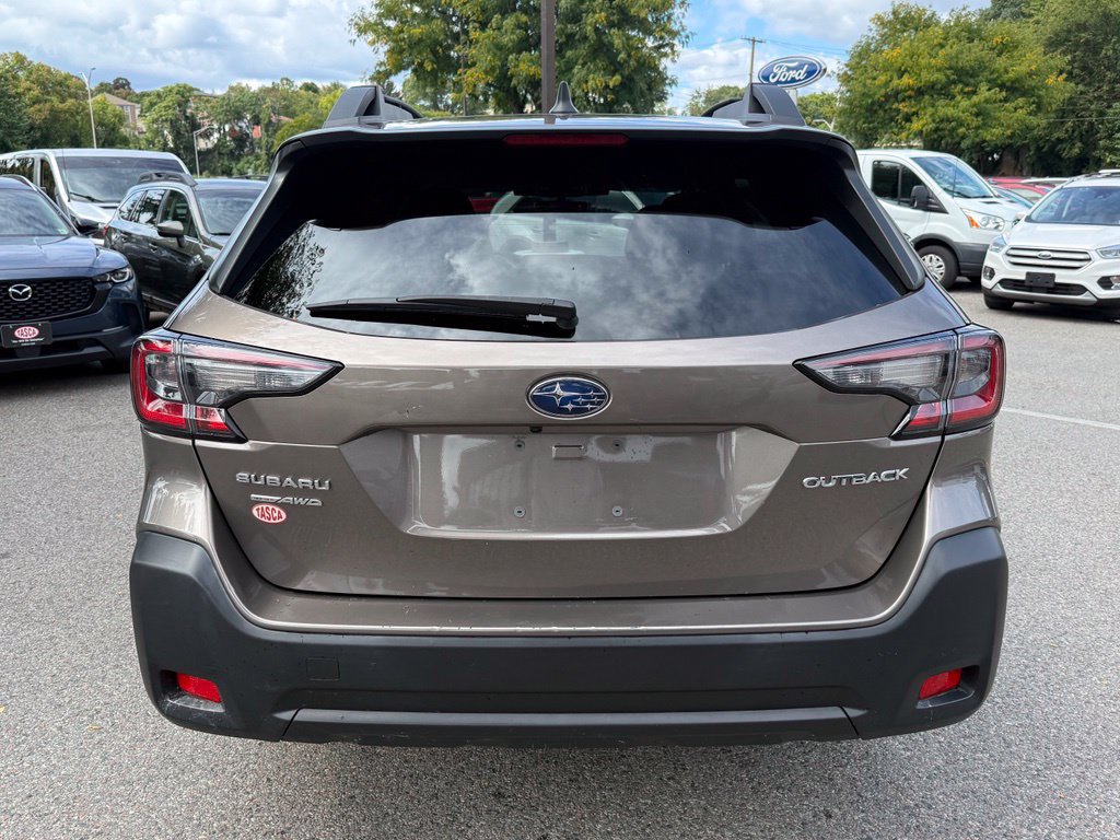 Certified 2024 Subaru Outback Premium AWD/4WD image 7