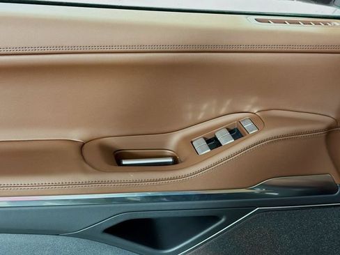 New 2026 Lincoln Navigator Reserve AWD/4WD image 18