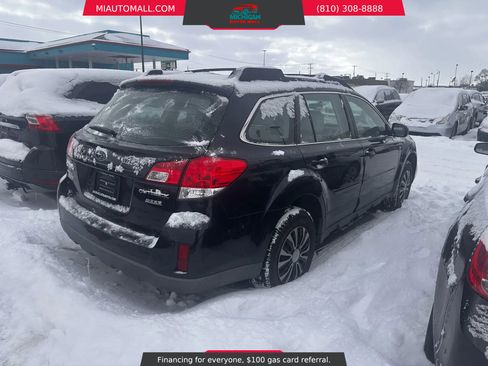 Used 2013 Subaru Outback 2.5i image 5