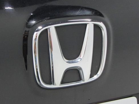 Used 2022 Honda Pilot Touring image 37