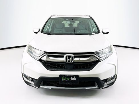 Used 2019 Honda CR-V Touring image 2