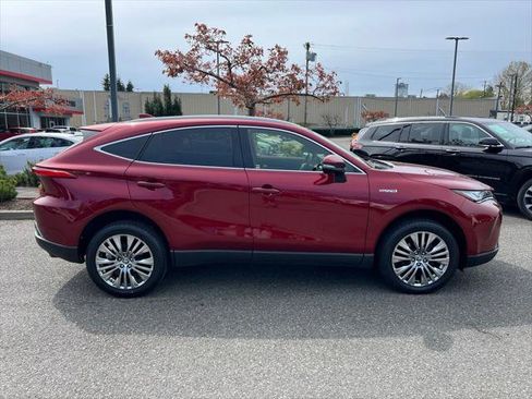 Certified 2021 Toyota Venza Limited w/ Advanced Technology Package AWD/4WD image 6